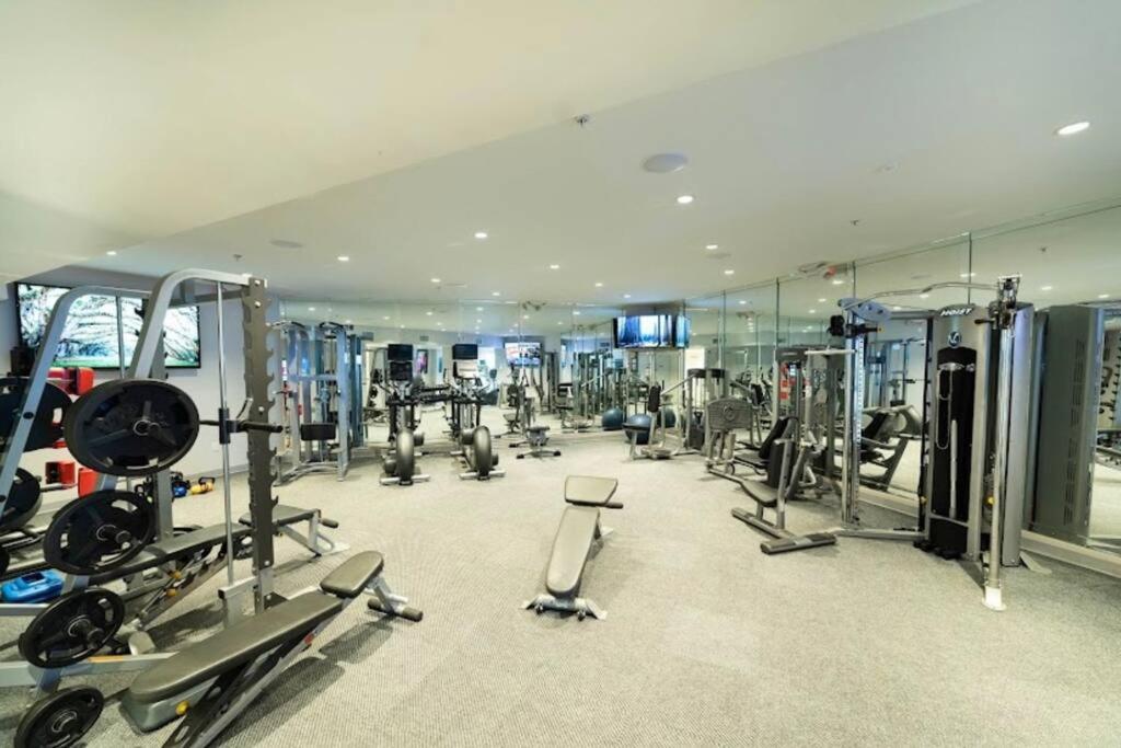 Your Warm Spacious Unit With Pool - Medical Center Houston Ngoại thất bức ảnh